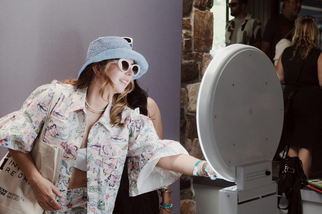ring light photo booth | smile photobooth