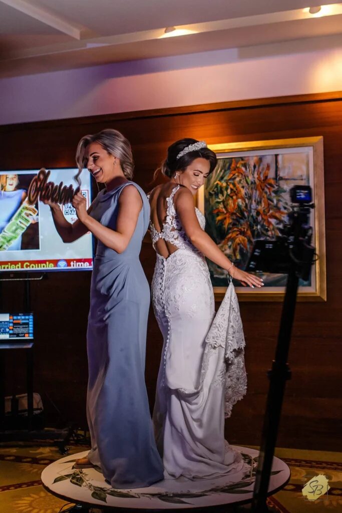 360 photo booth rental in Toronto